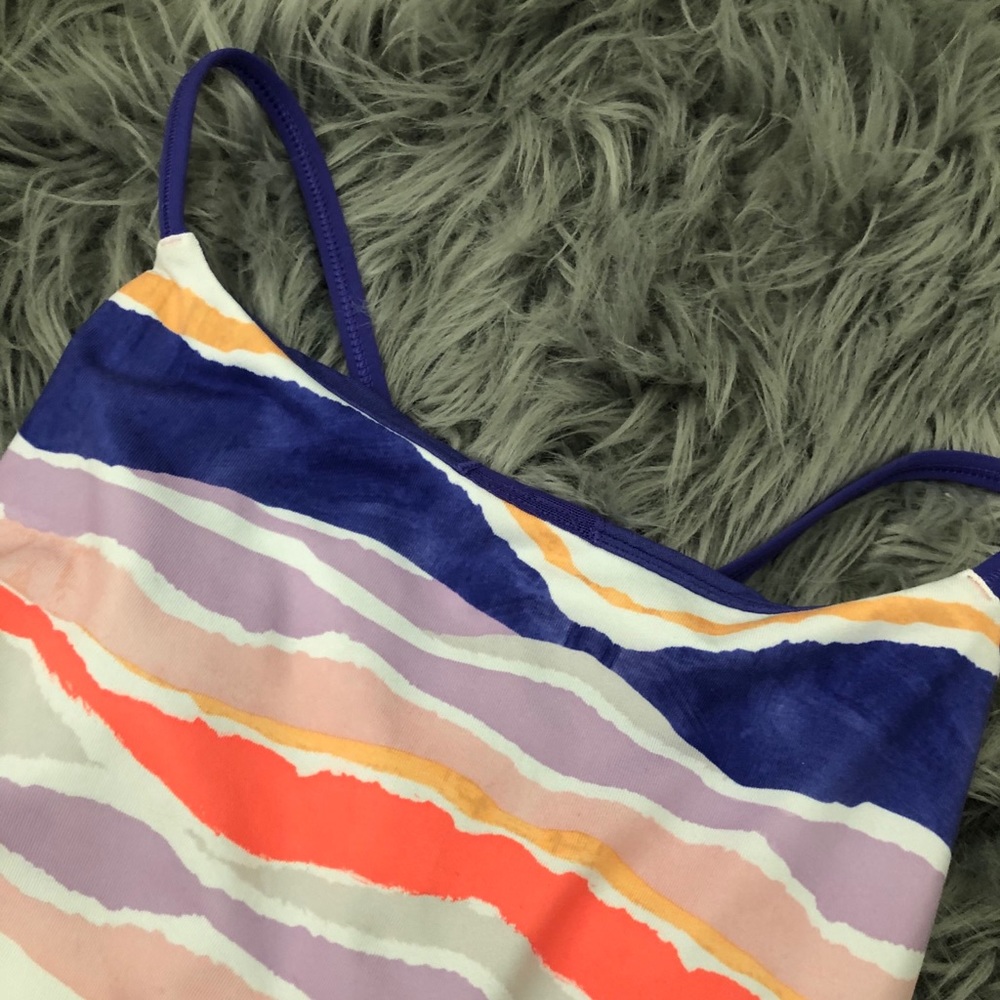 Lululemon racerback tank top size 4